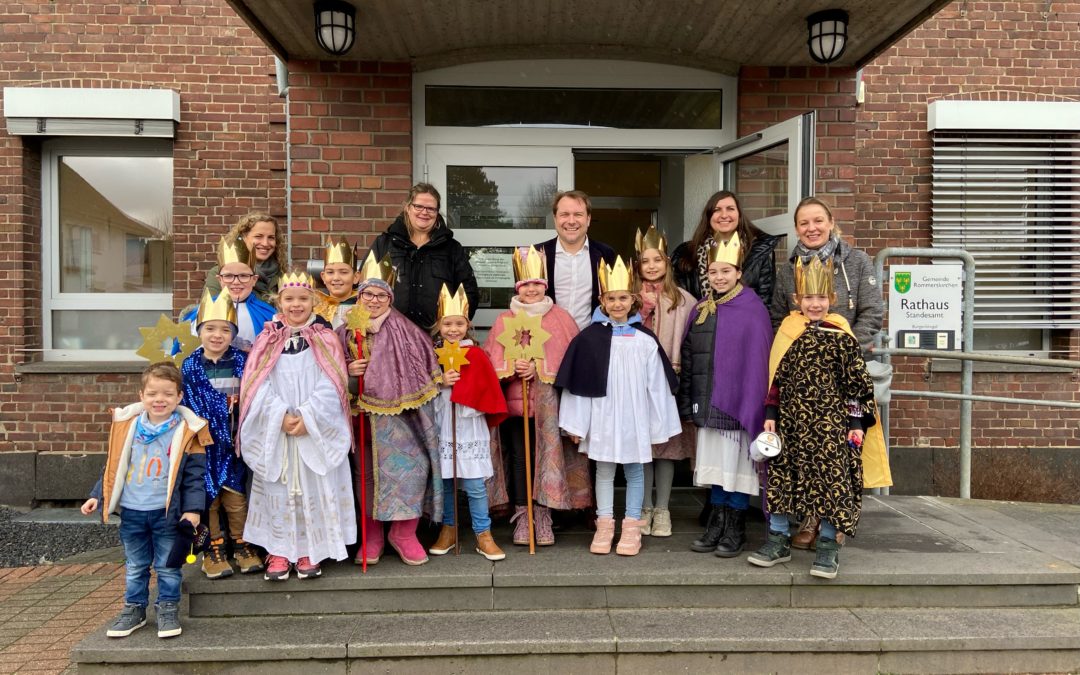 Sternsinger besuchten Rathaus am Dreikönigstag