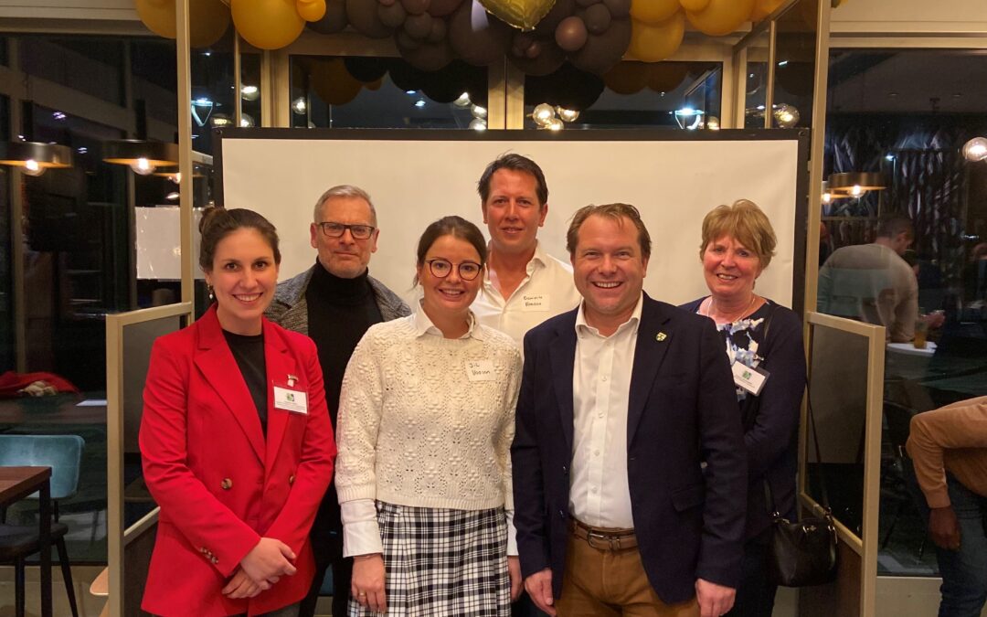 Unternehmerforum in Bäckerei Voosen mit Rekordbesuch – 110 Gäste in Filiale am Bahnhof