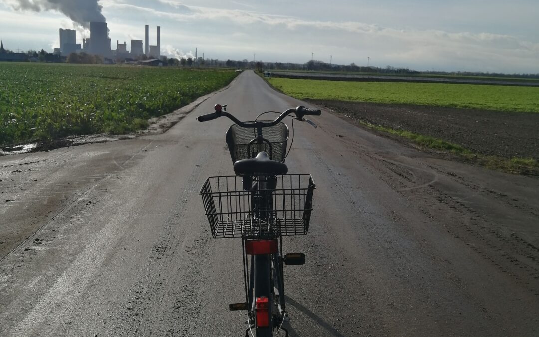 Maßnahme aus dem Klimaschutzkonzept umgesetzt: Radweg Richtung Hüchelhoven fertiggestellt